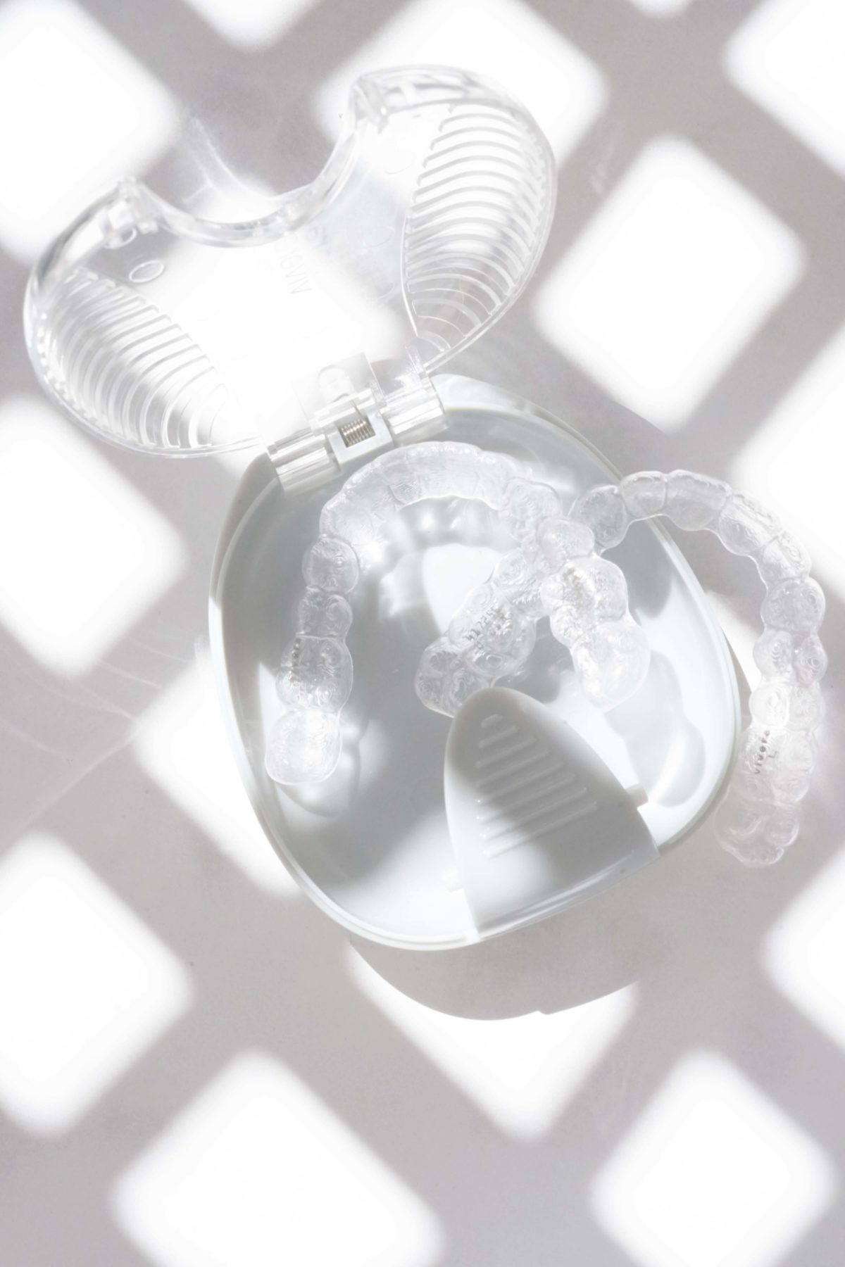 redone-retainer-close-up